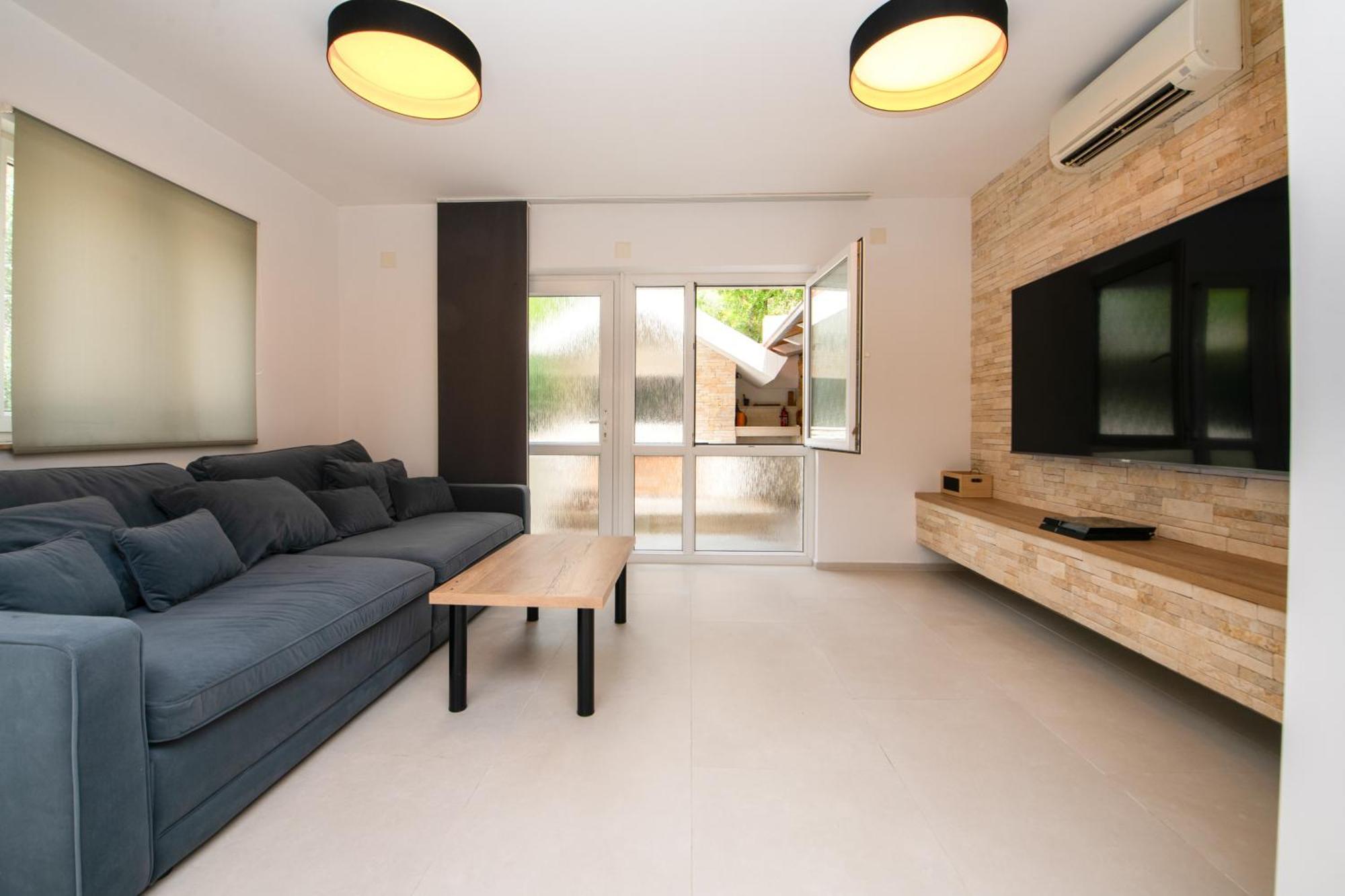 Villa Lipovac Trogir Exterior photo